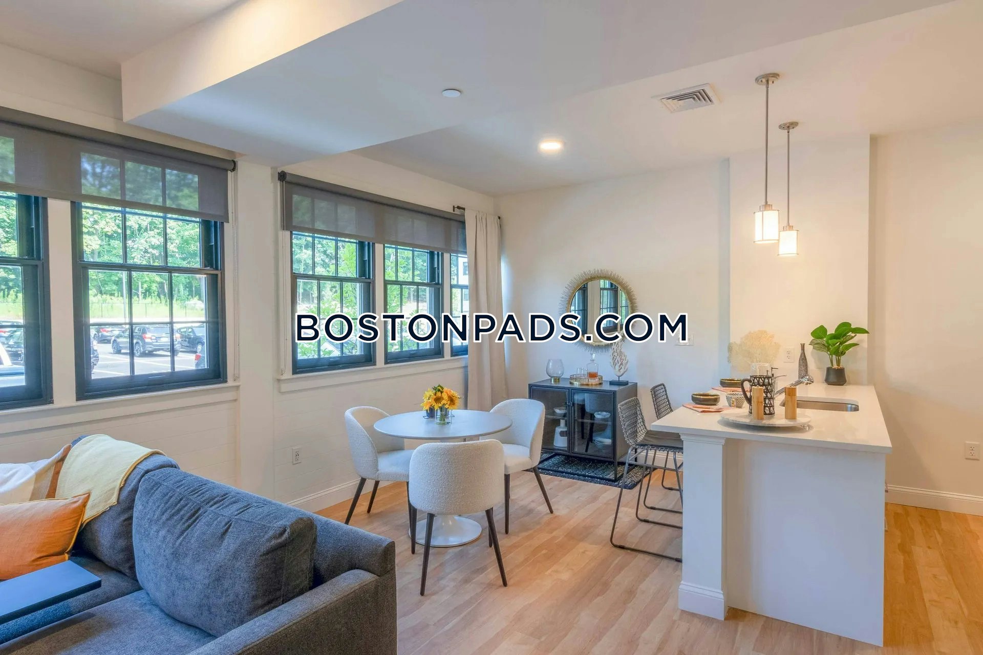 The Overlook Photo 20