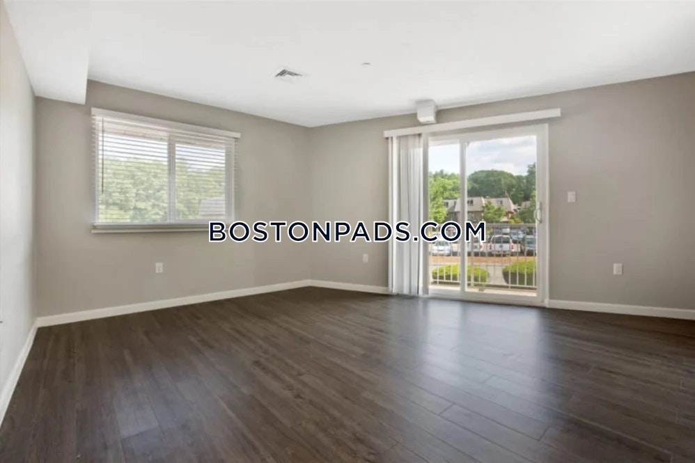 Chestnut Place Photo 3