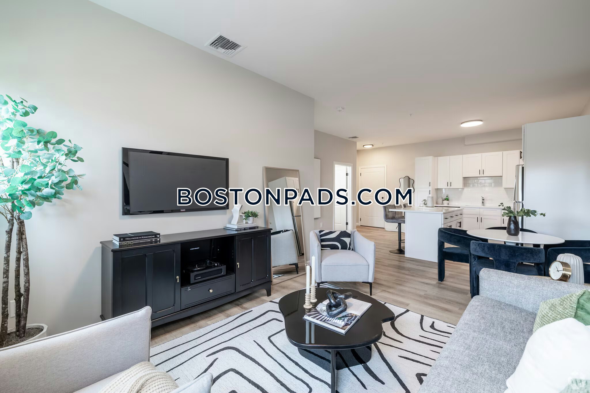 Briggs Crossing Photo 24