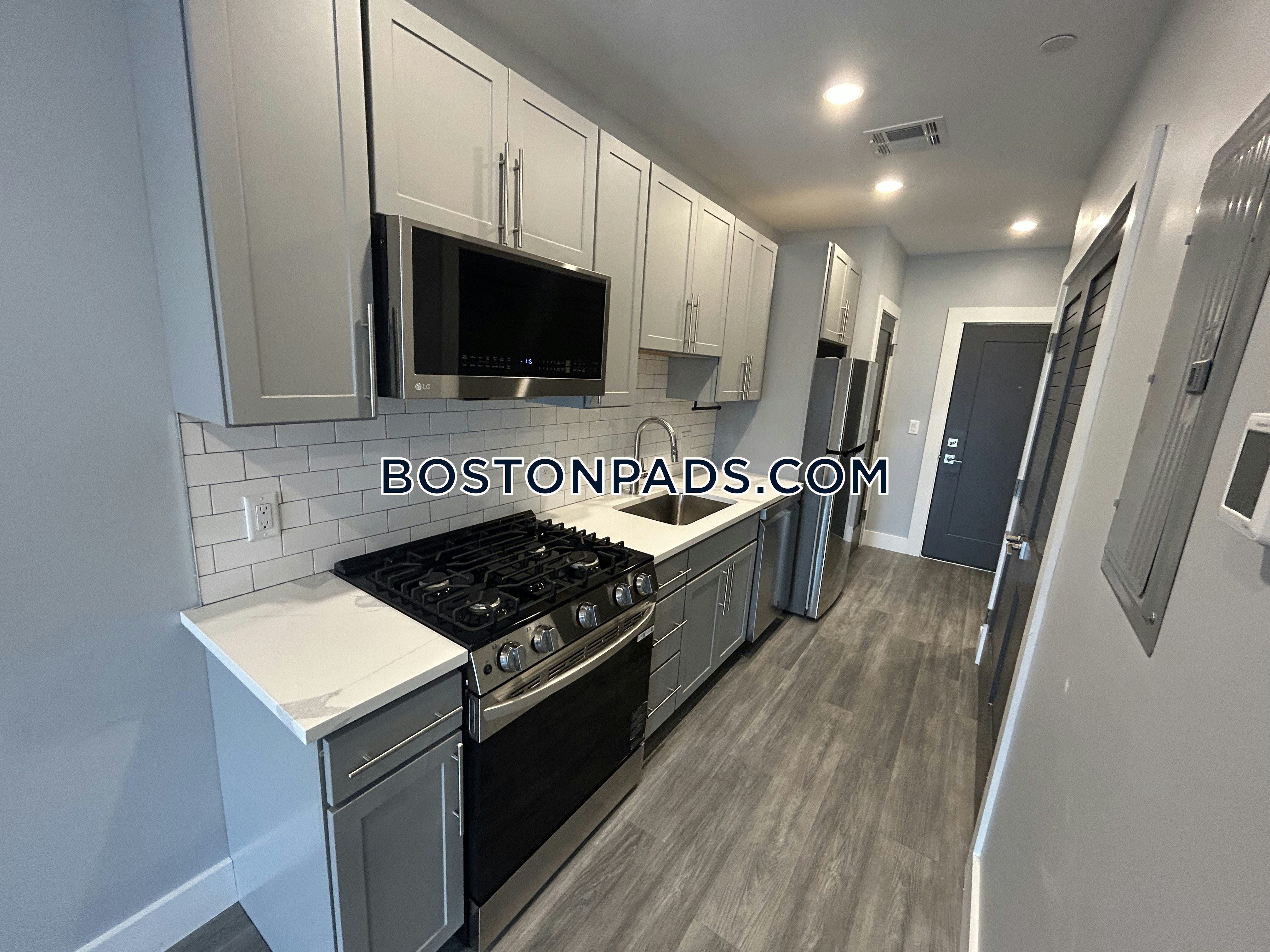 365 Western Ave. Photo 66