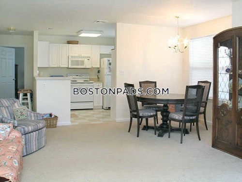 Dartmouth Woods Photo 9