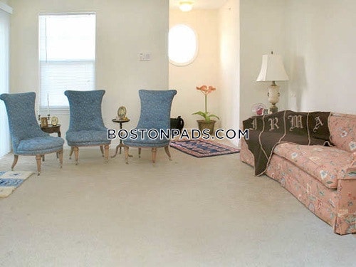 Dartmouth Woods Photo 21