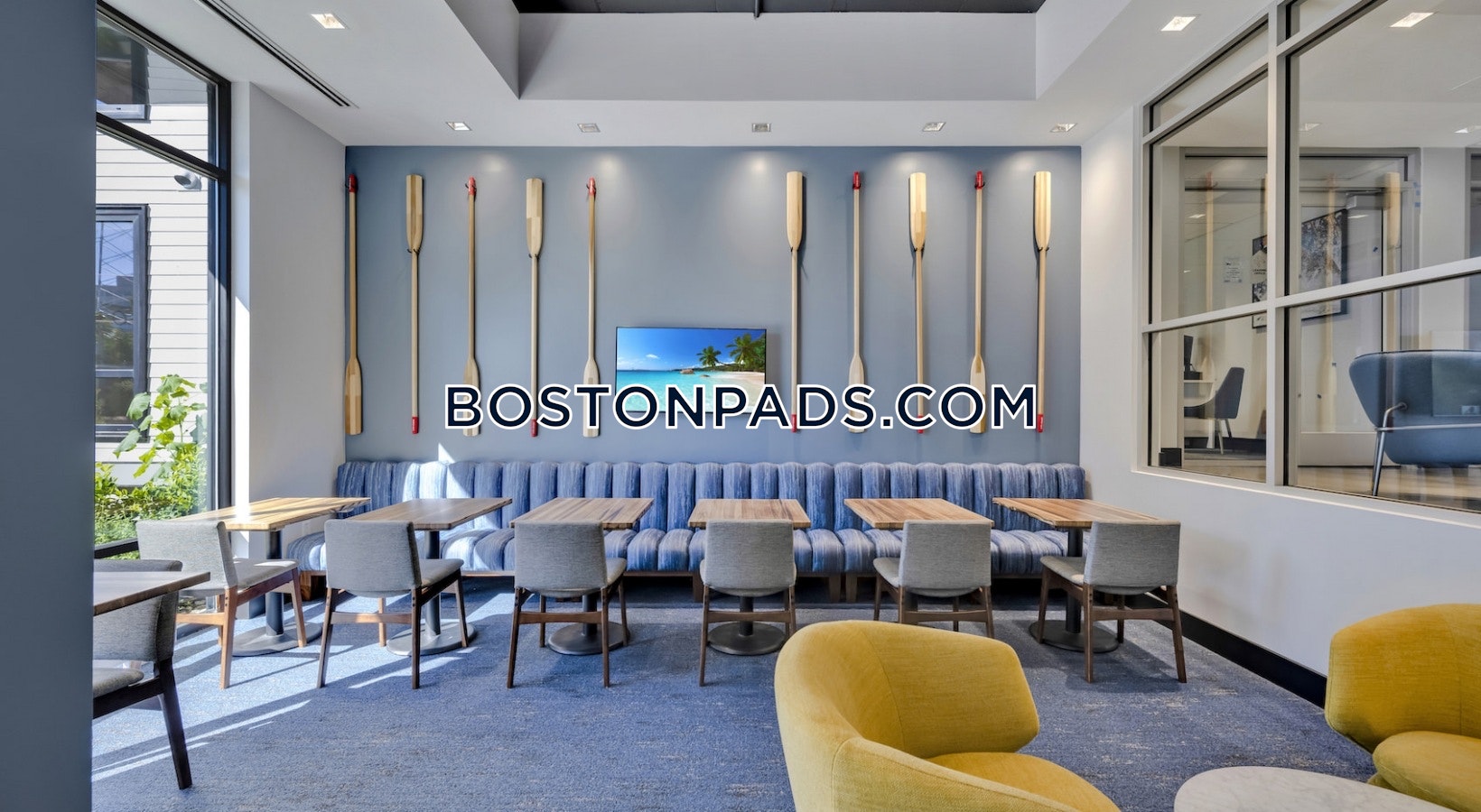 1550 On the Charles Photo 17