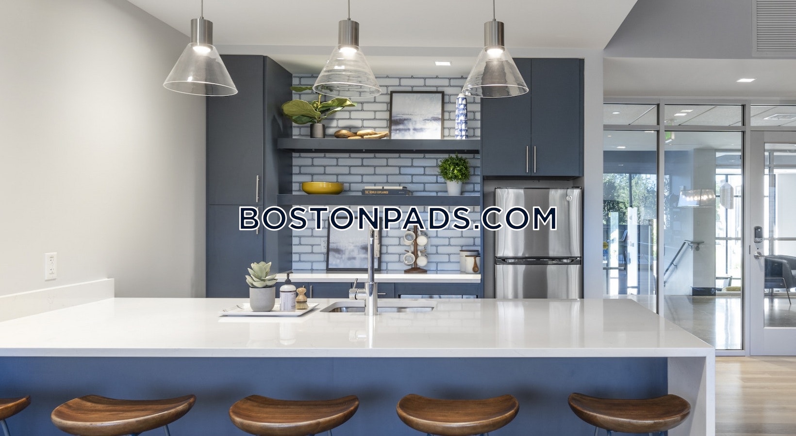 1550 On the Charles Photo 20