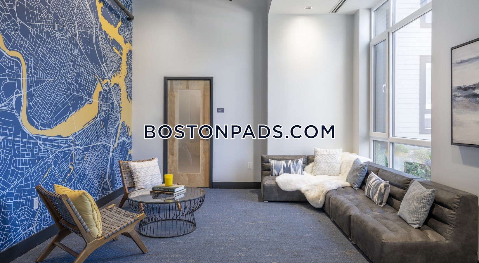 1550 On the Charles Photo 15