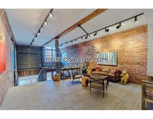 275 Medford Photo 14