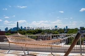 275 Medford Photo 11