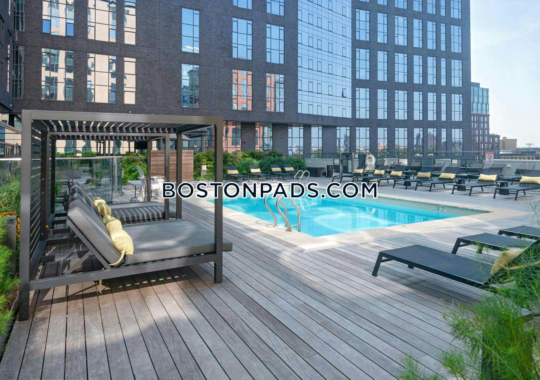 345 Harrison Photo 9