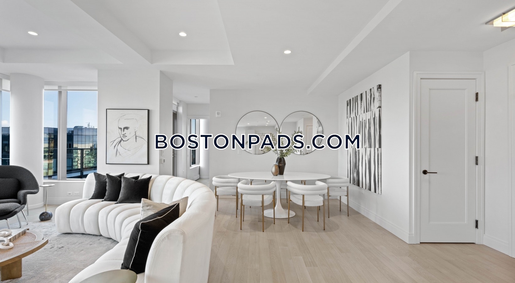 Alyx Seaport Photo 18