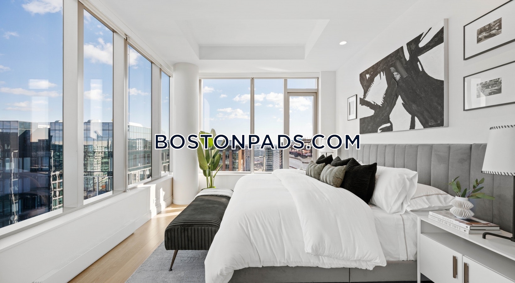 Alyx Seaport Photo 30