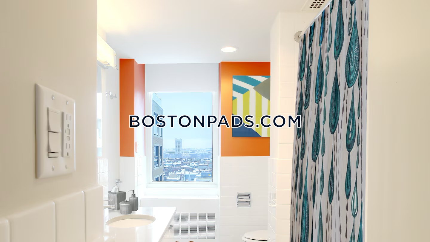 Ava Back Bay Photo 18