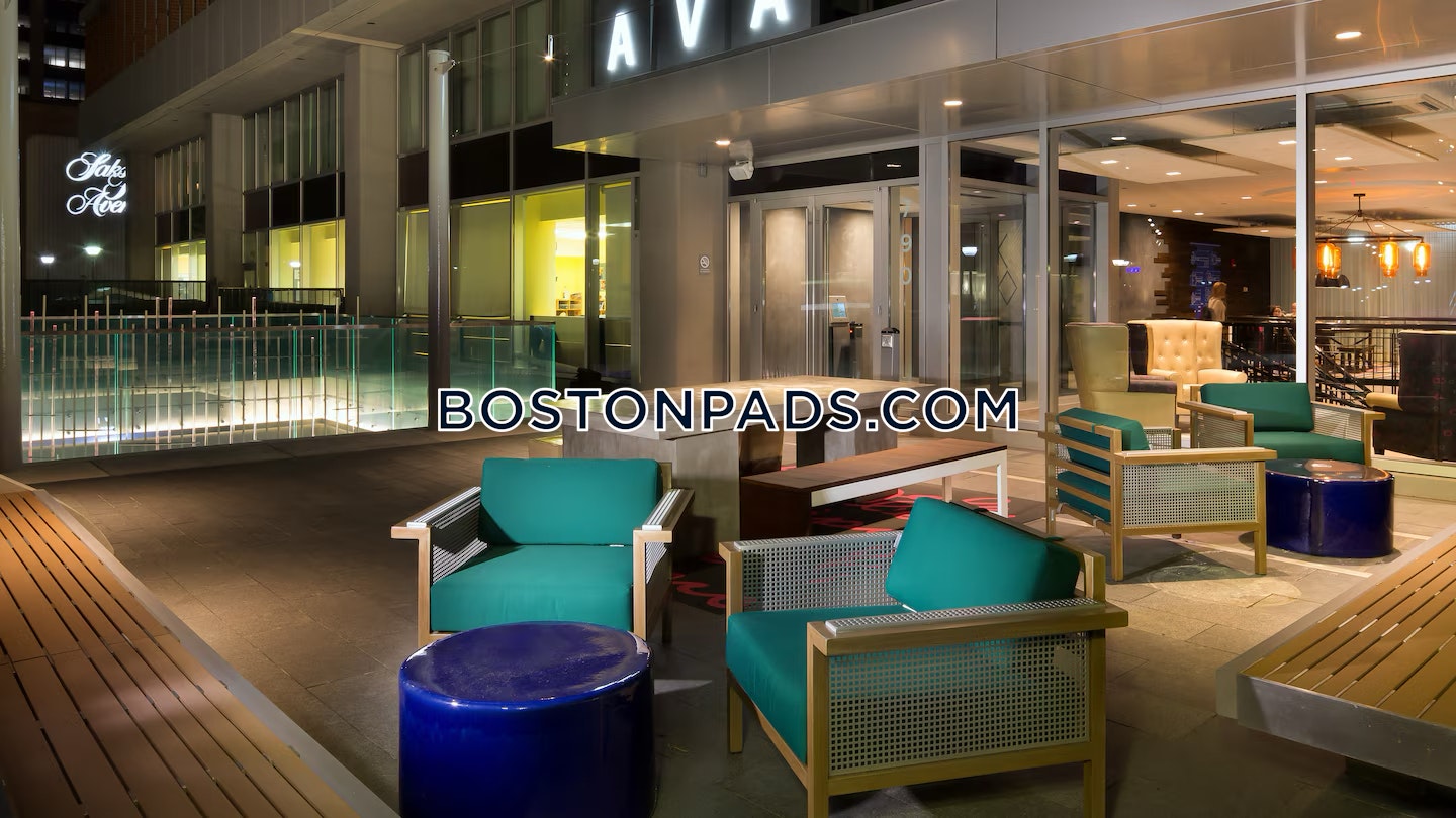 Ava Back Bay Photo 17