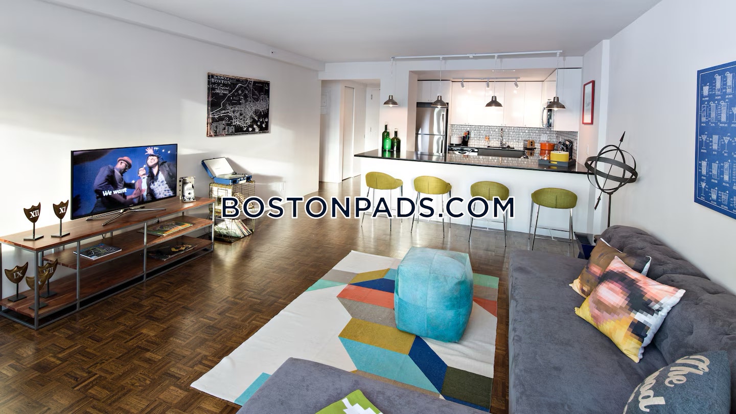 Ava Back Bay Photo 32