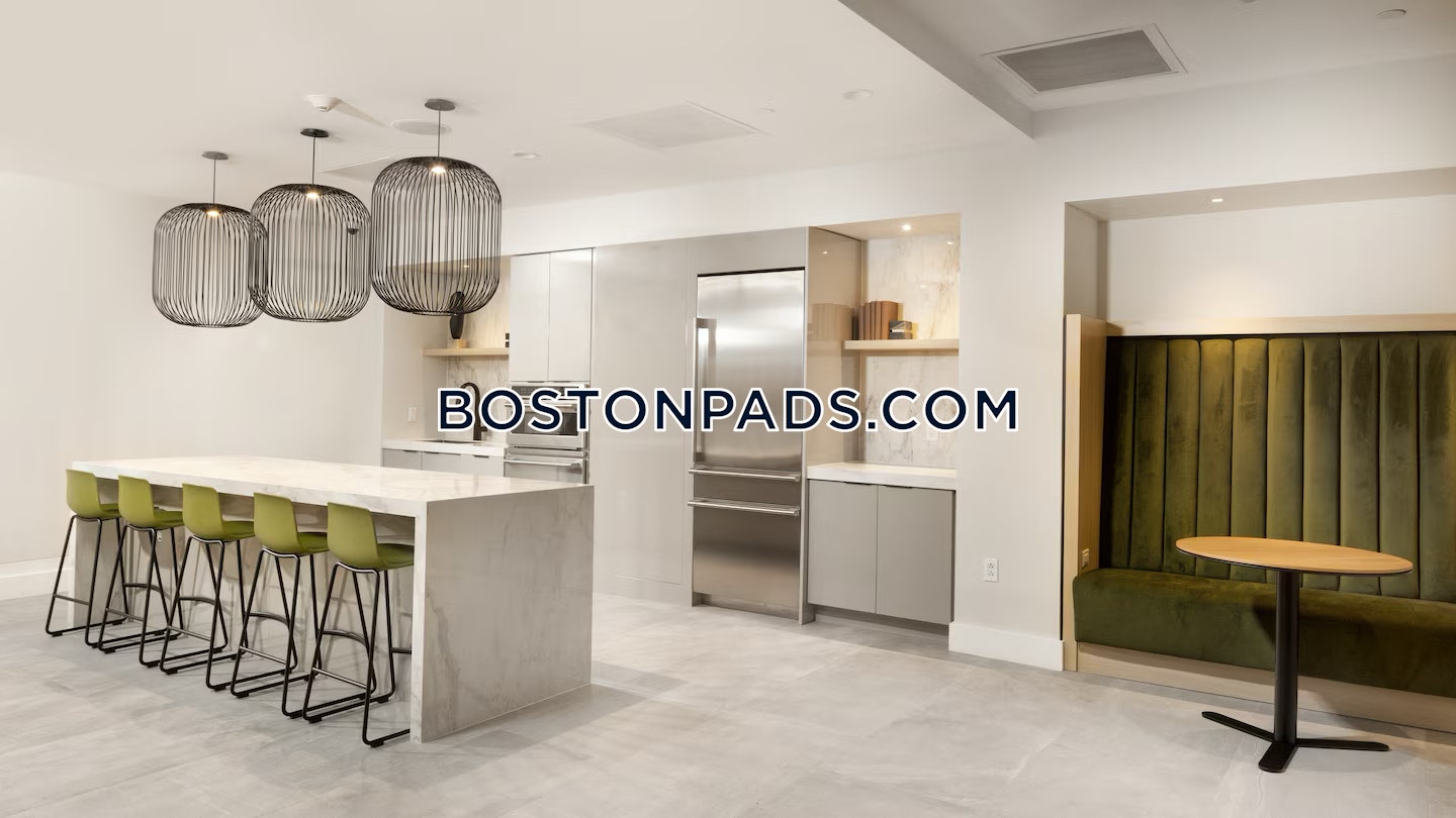 Avalon Exeter Photo 18