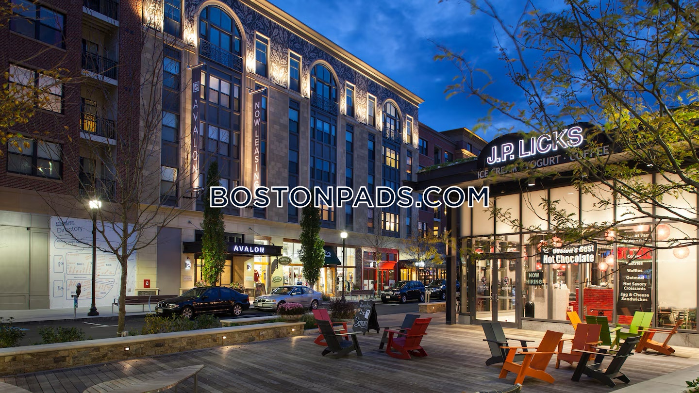 Avalon at Assembly Row Photo 9