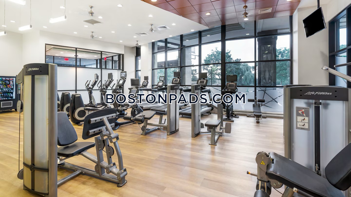 Avalon at Assembly Row Photo 4