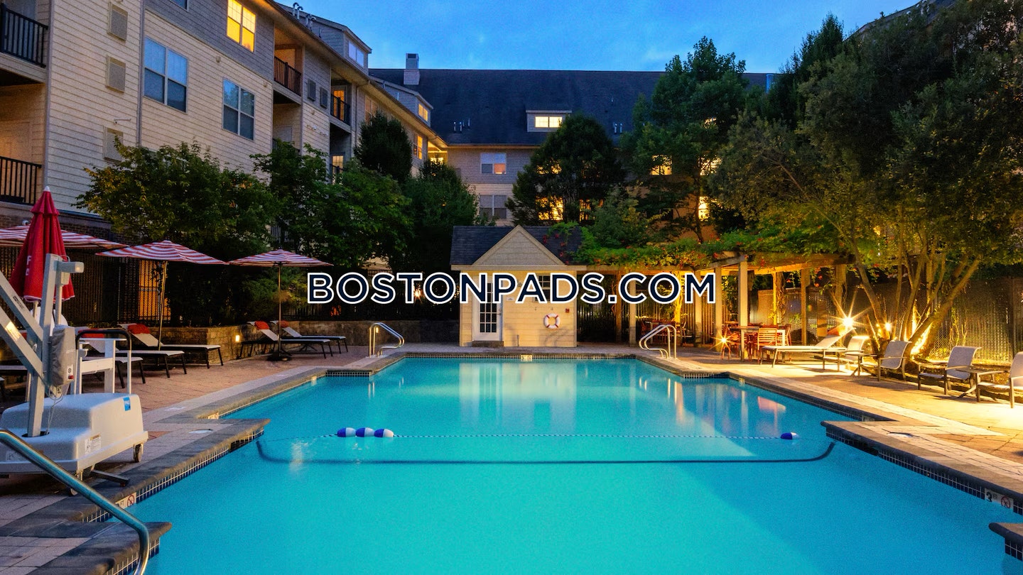 Avalon at Chestnut Hill Photo 2