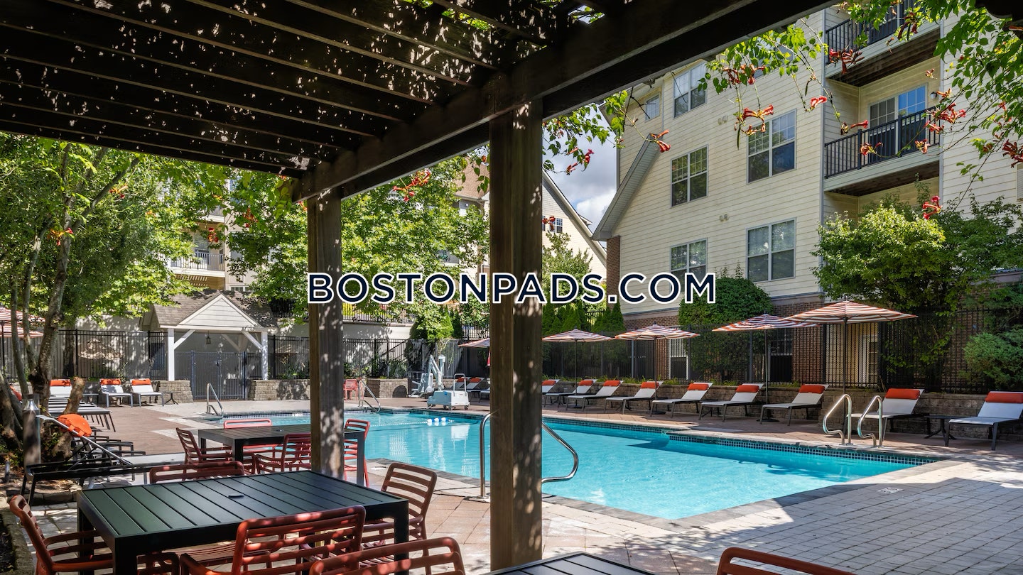 Avalon at Chestnut Hill Photo 9