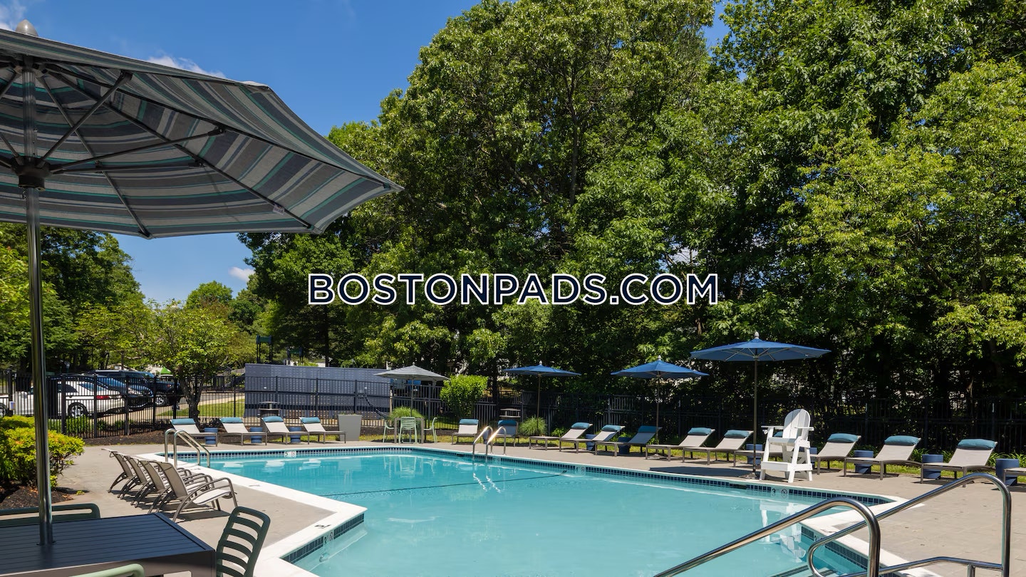 Avalon at Lexington Photo 5