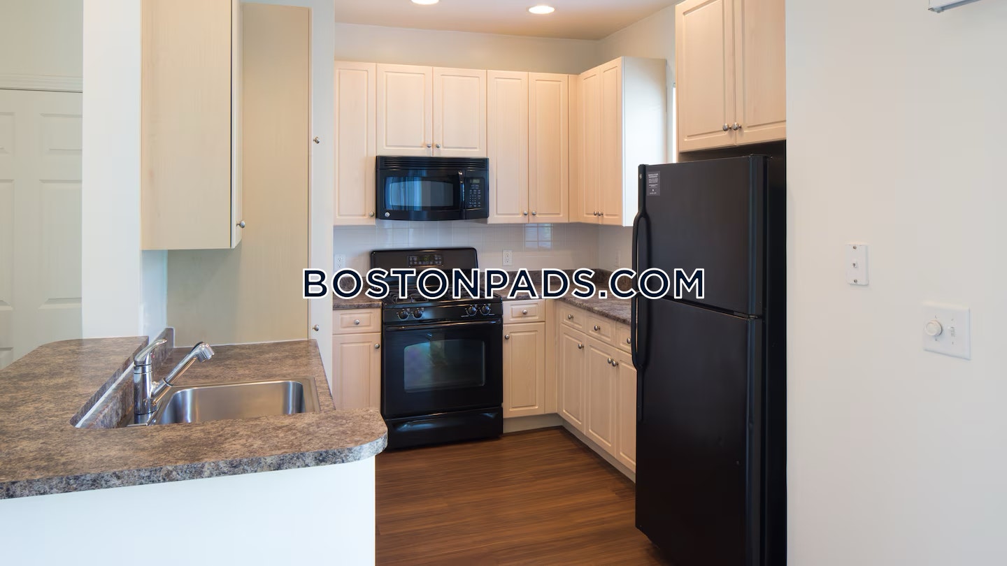 Avalon at Lexington Hills Photo 23