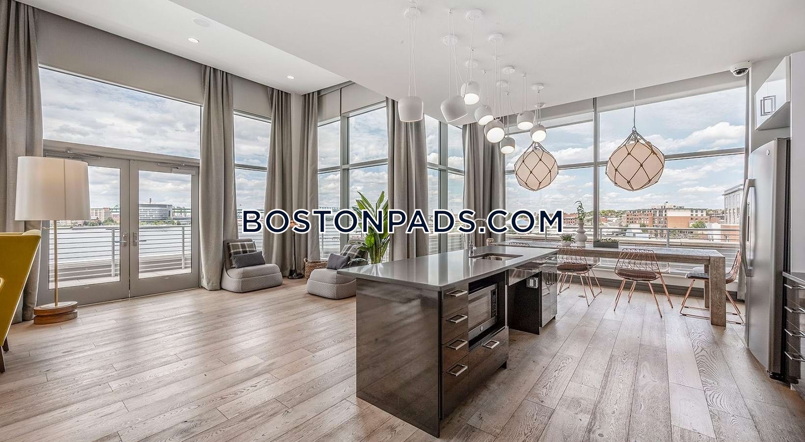 Boston East Photo 27