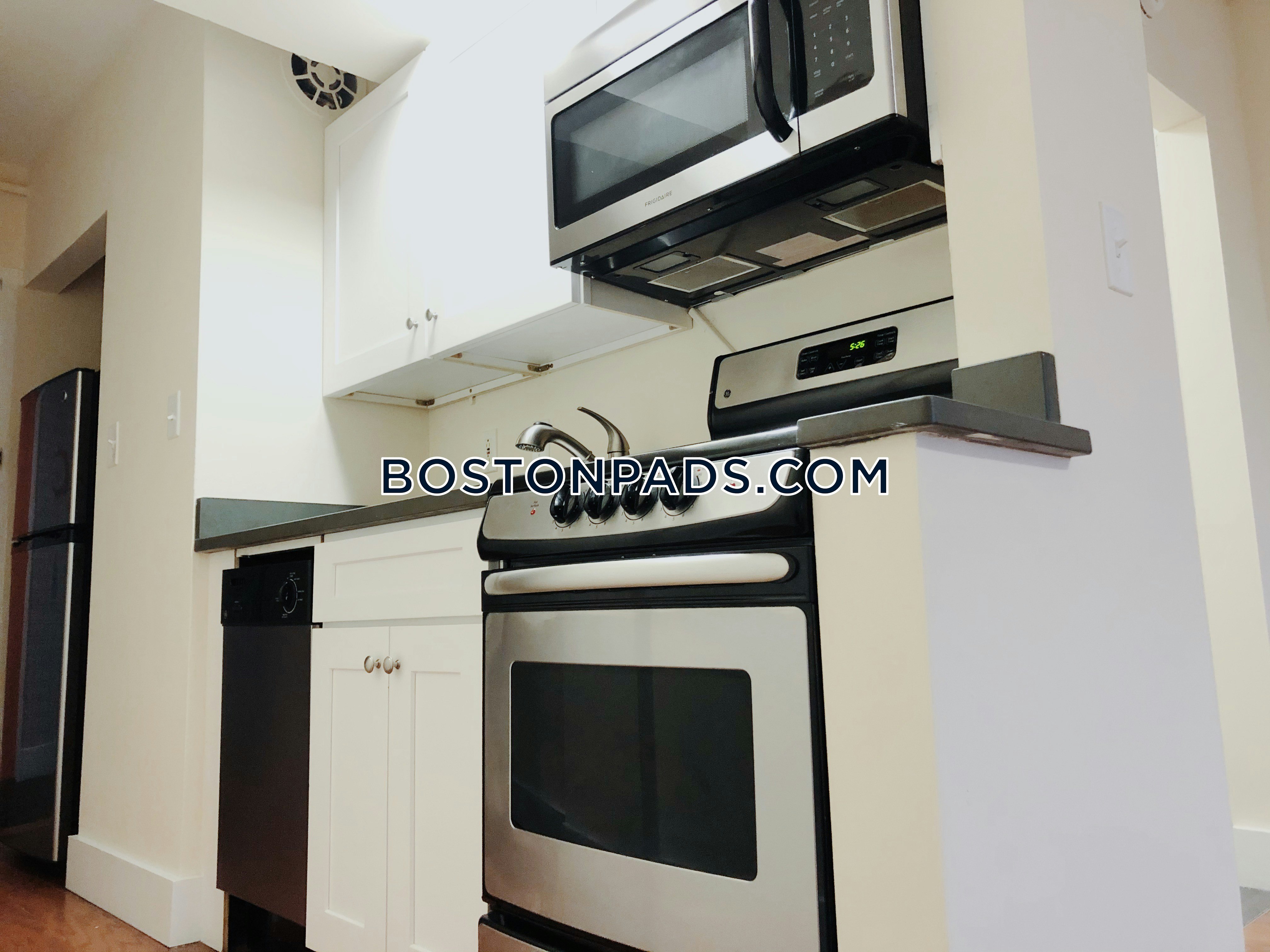 Forte at 1440 Beacon Photo 11