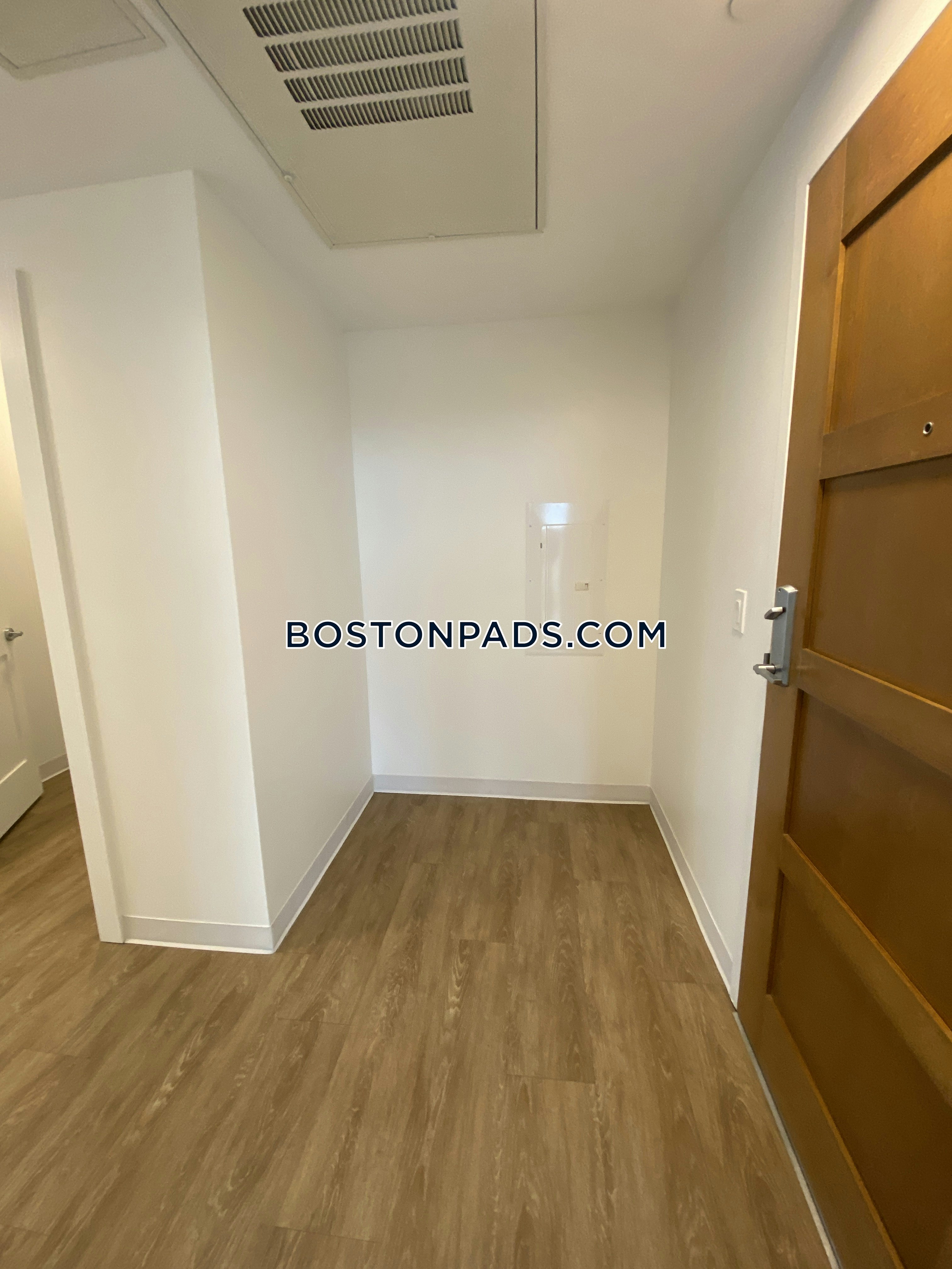 Radius Apartments Photo 56