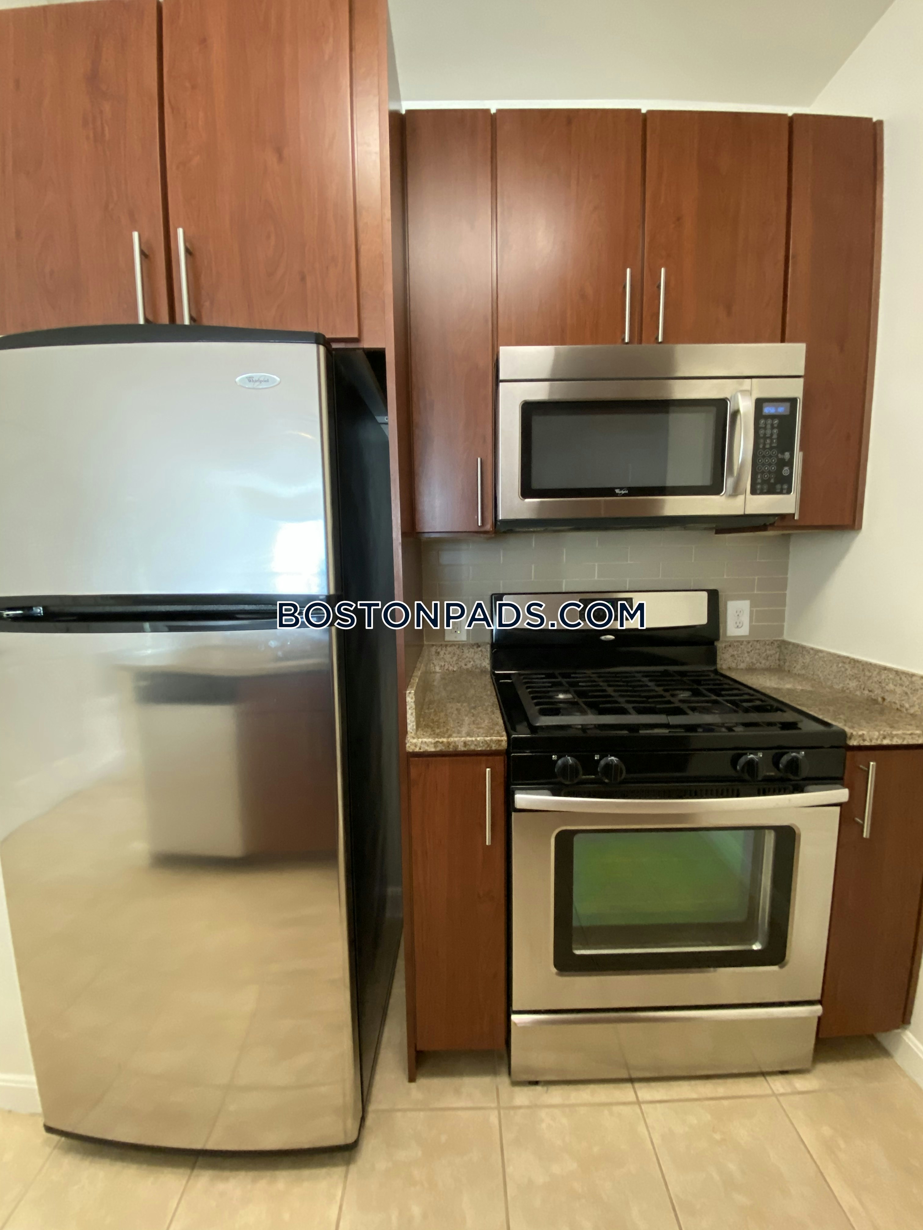 Marquee At Andover Photo 17