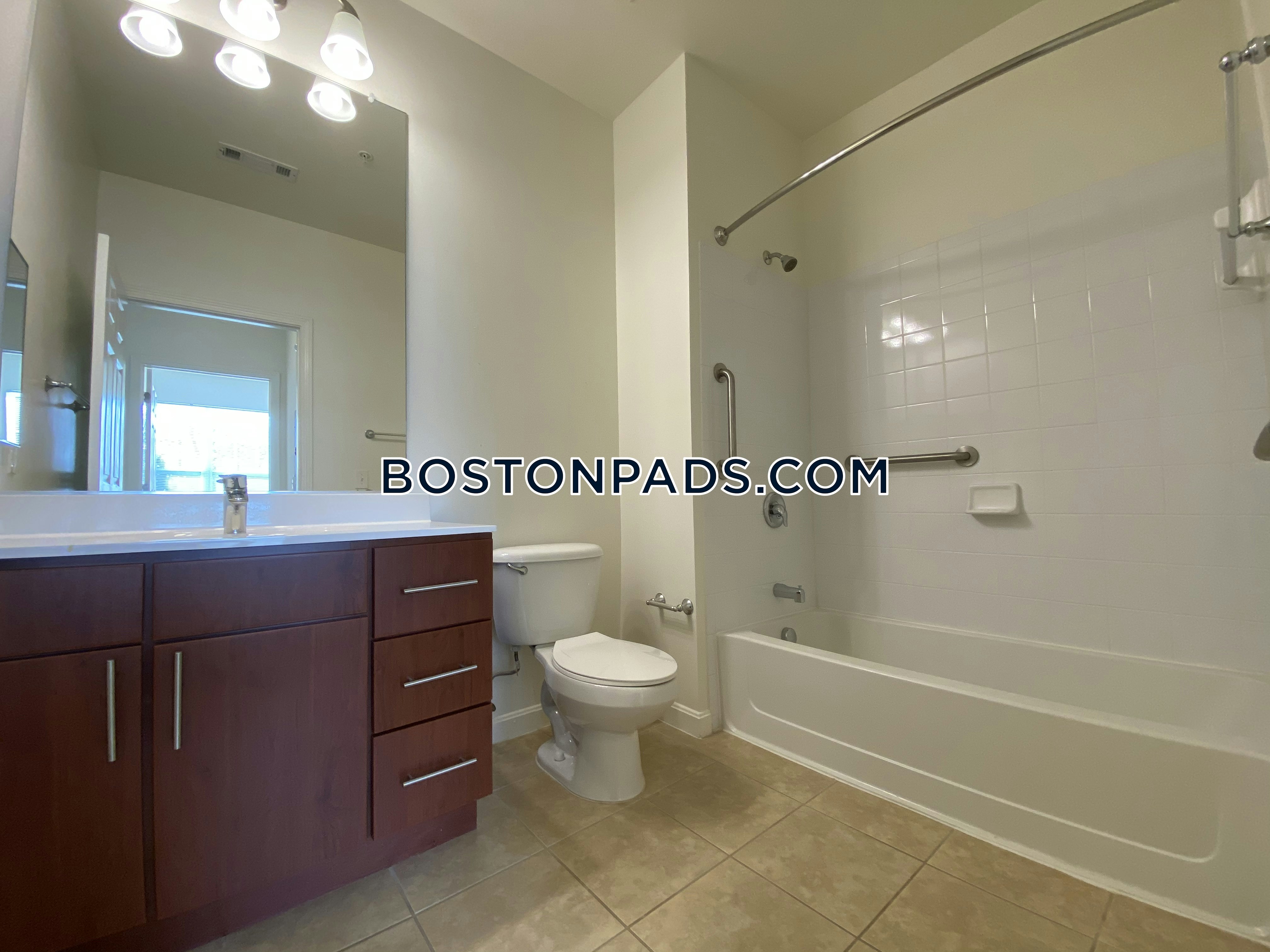 Marquee At Andover Photo 28