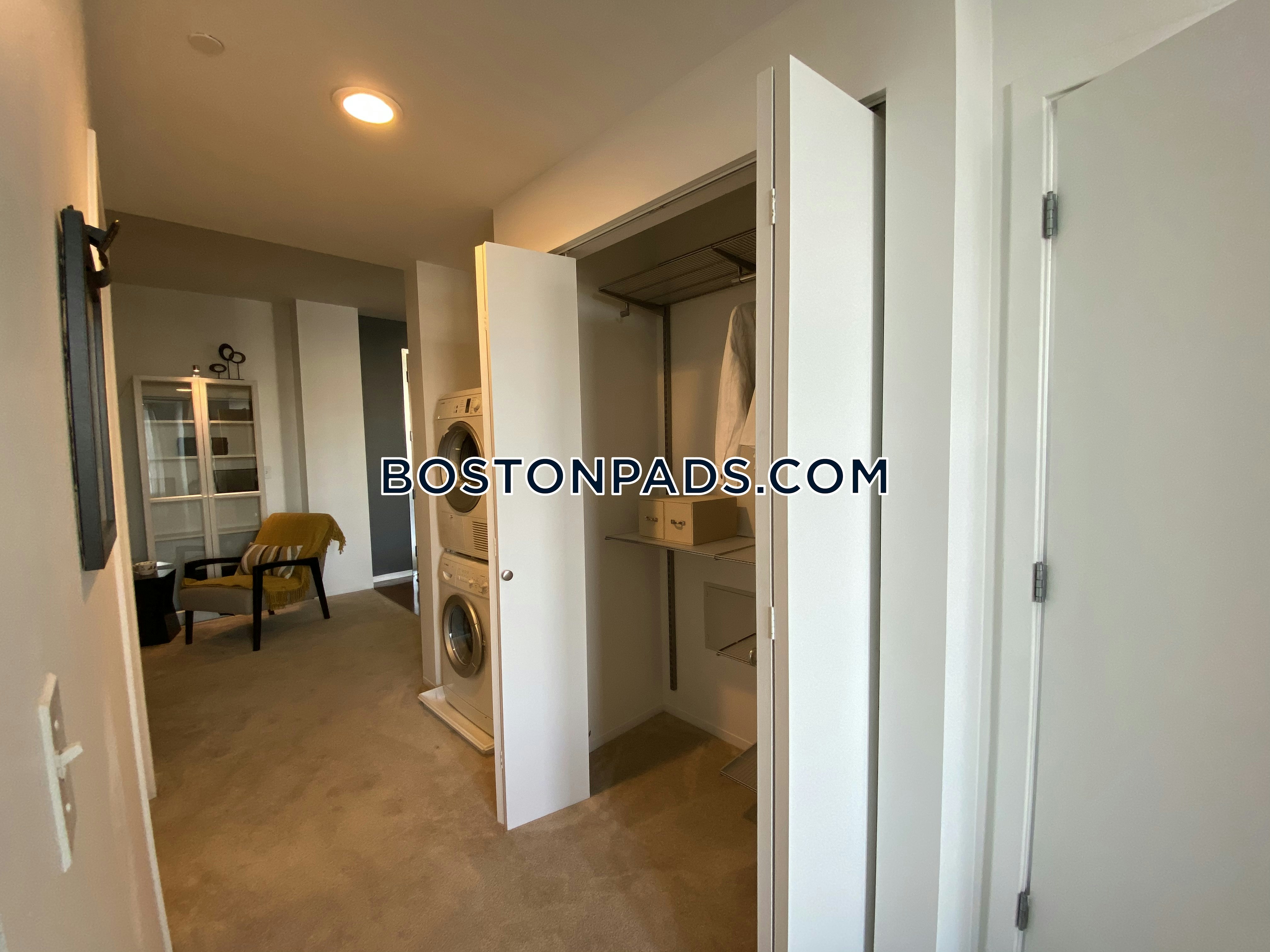 Mezzo Design Lofts Photo 25