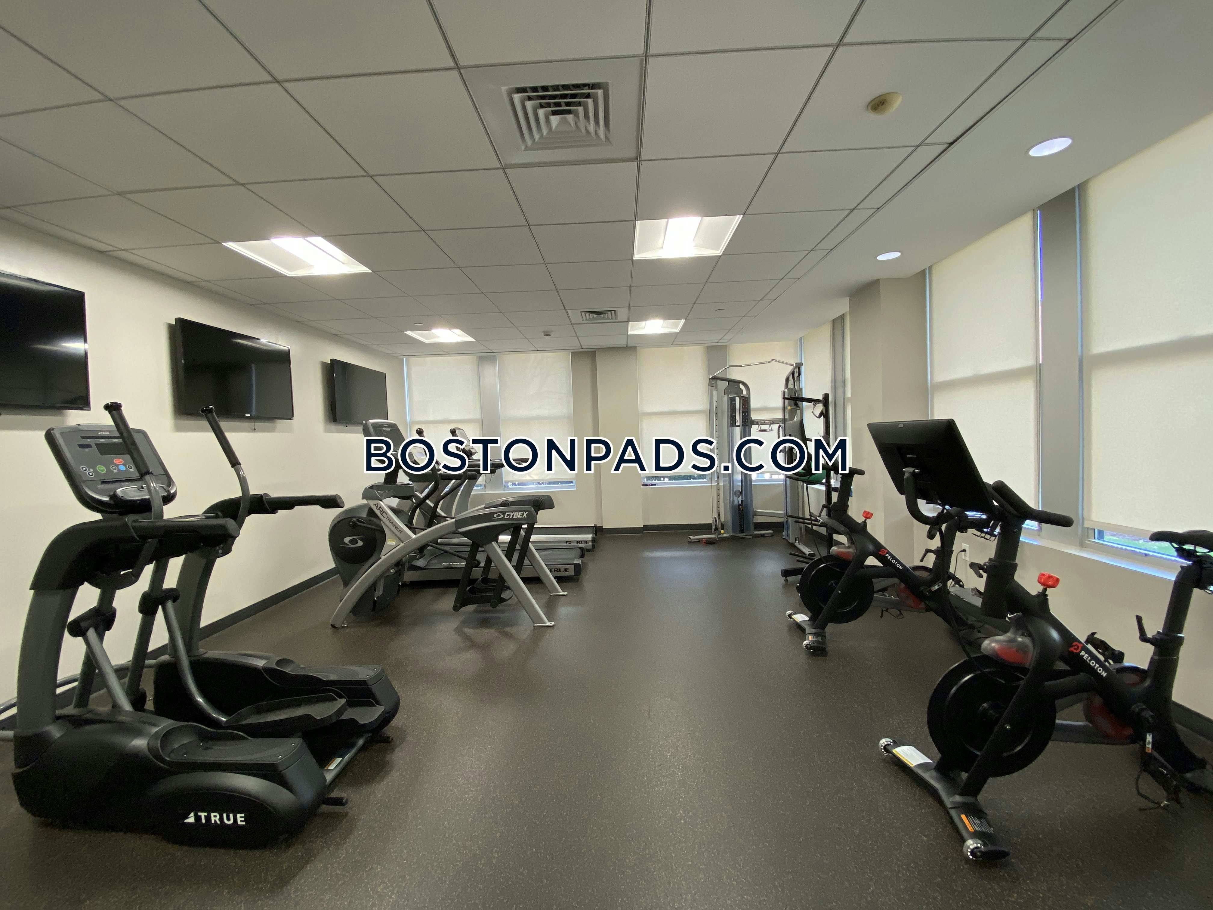 Mezzo Design Lofts Photo 22