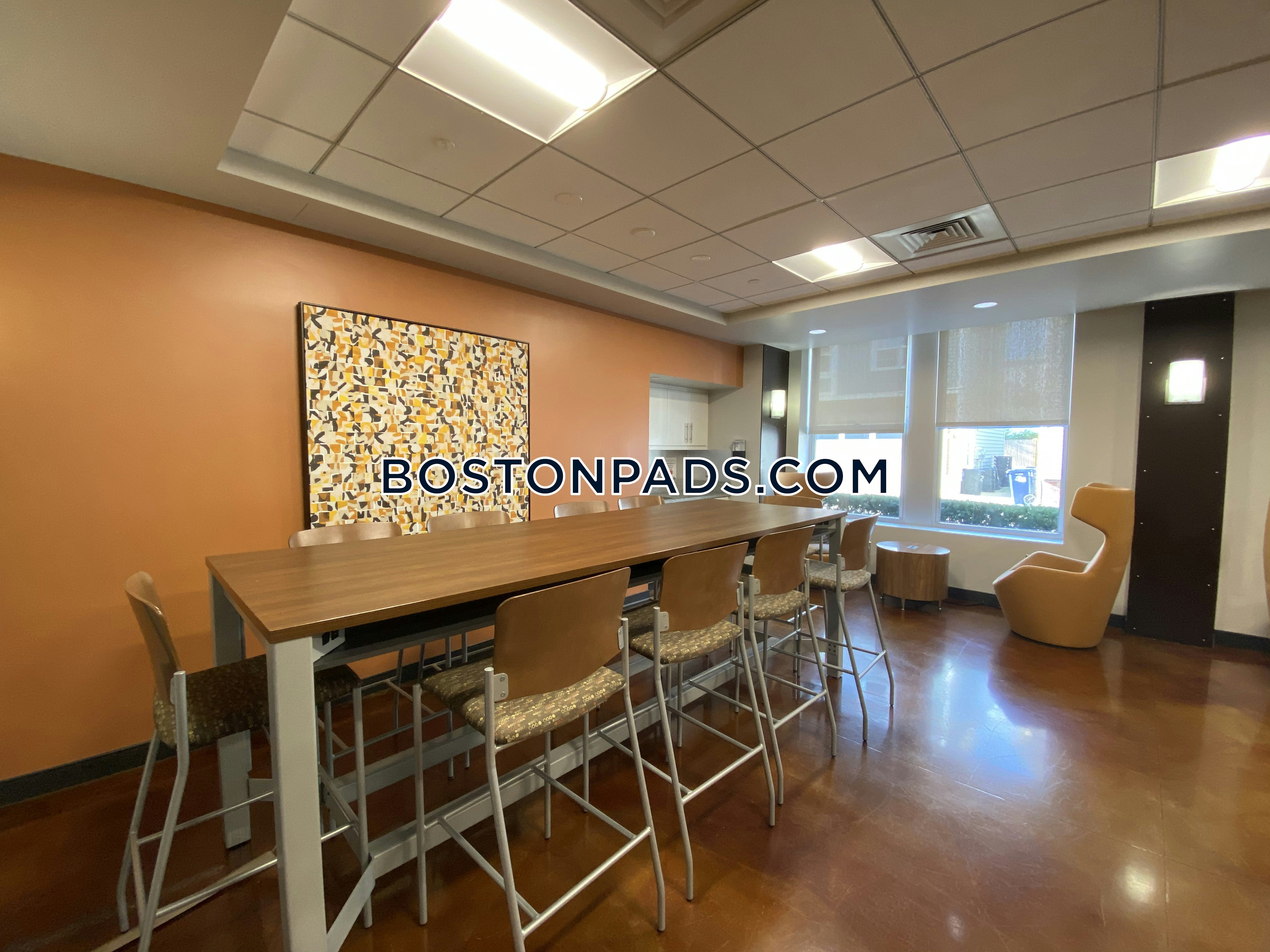 Mezzo Design Lofts Photo 24