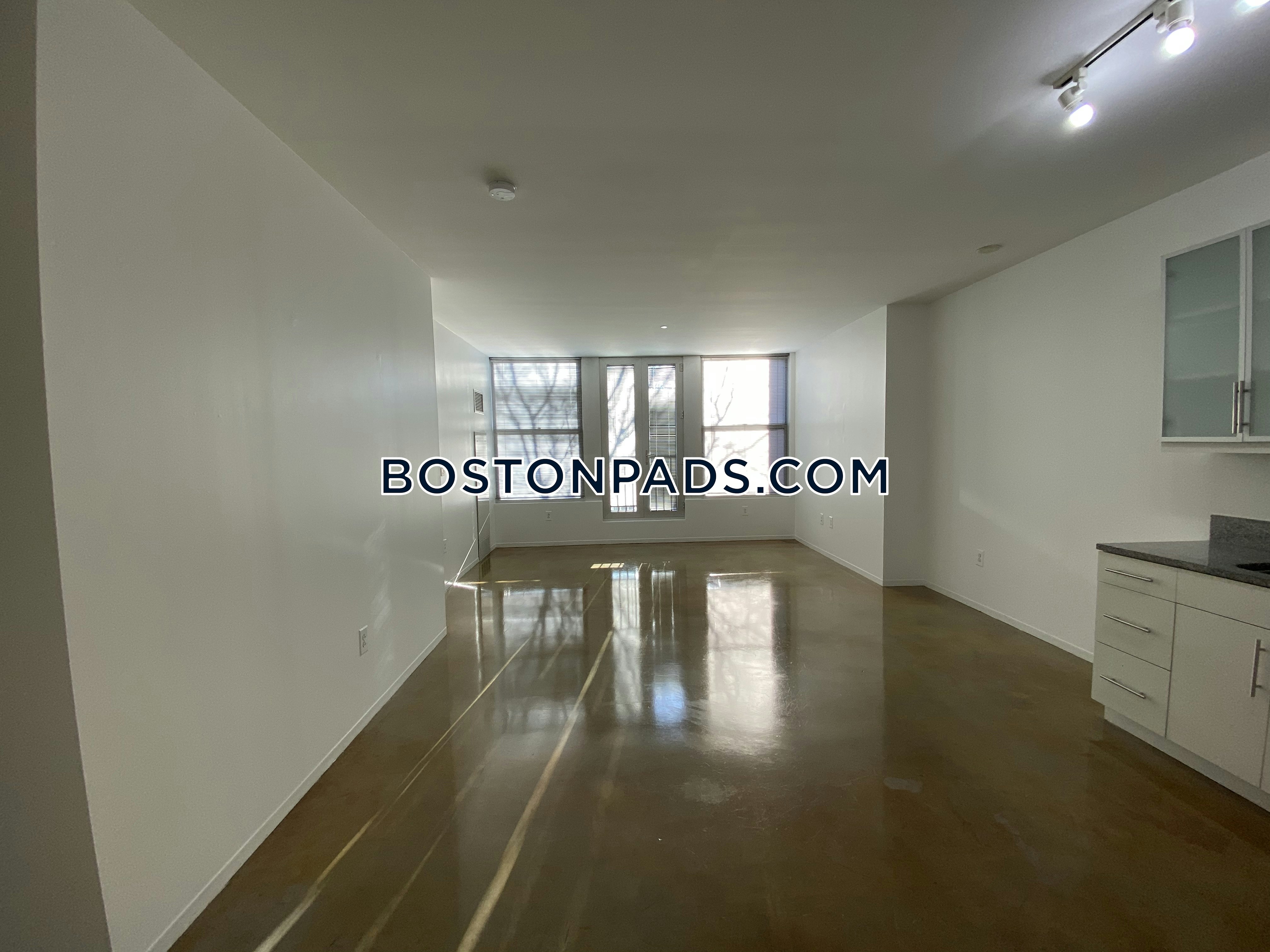 Mezzo Design Lofts Photo 20