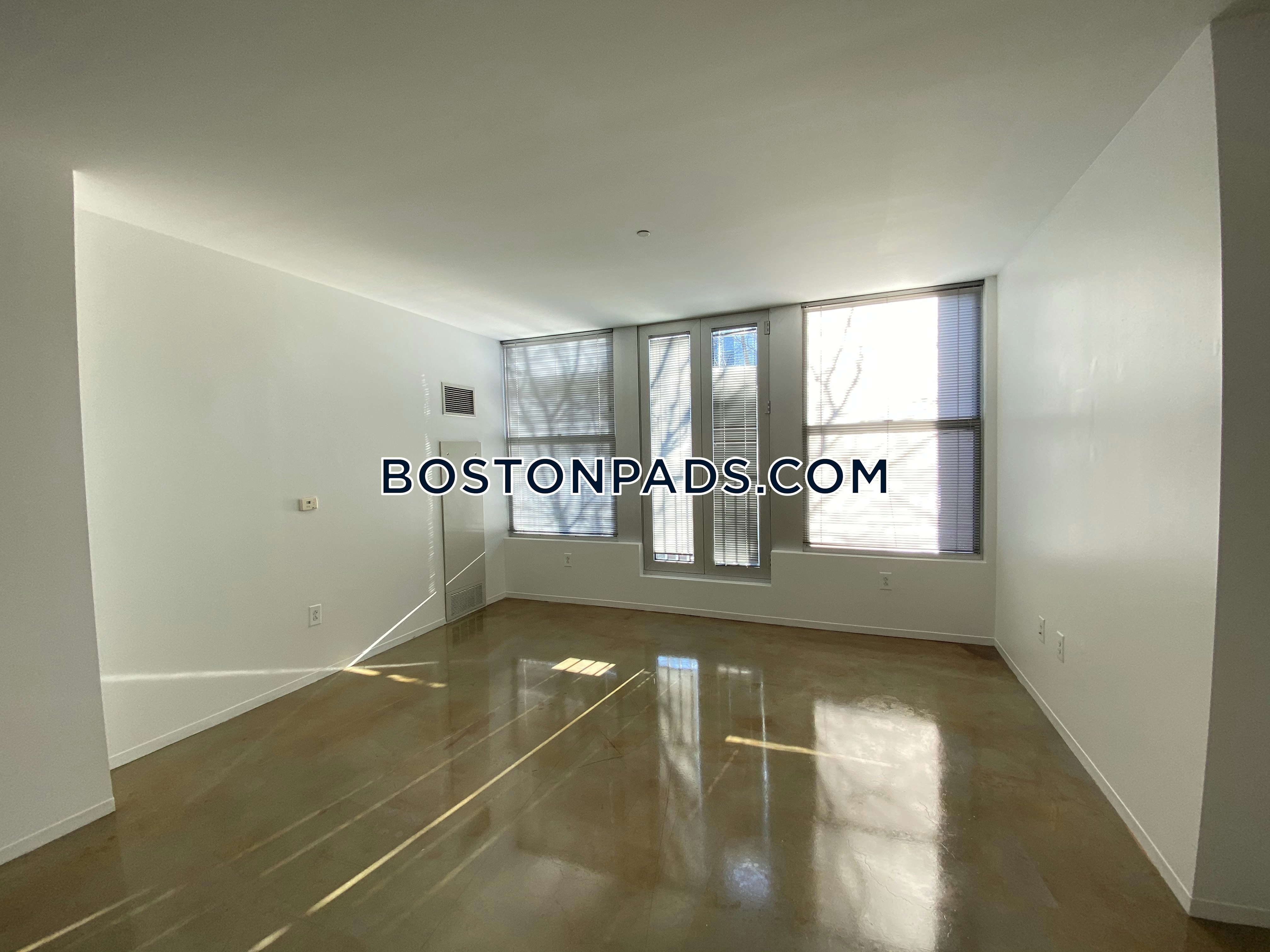 Mezzo Design Lofts Photo 17