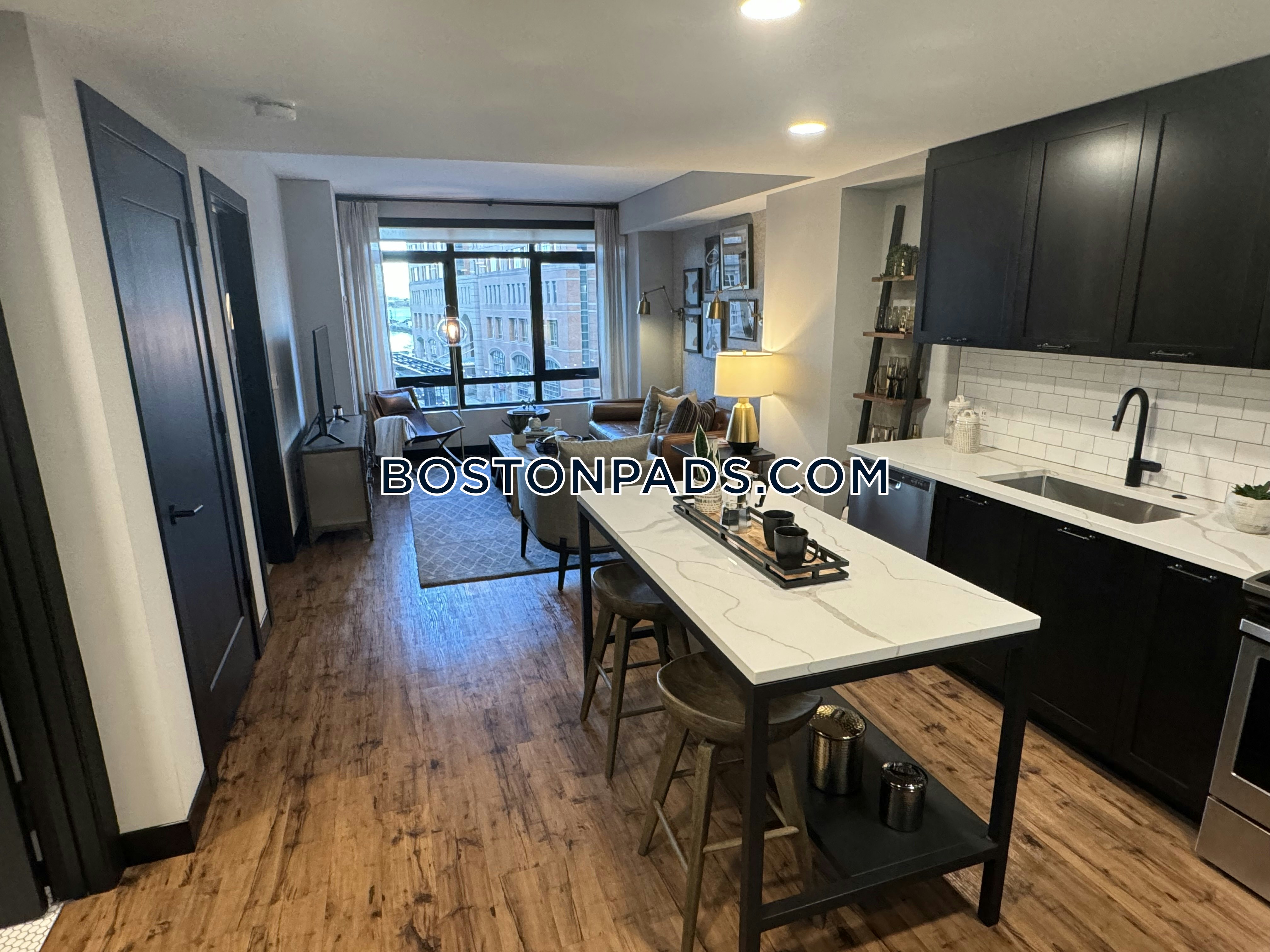 Gables Seaport Photo 94