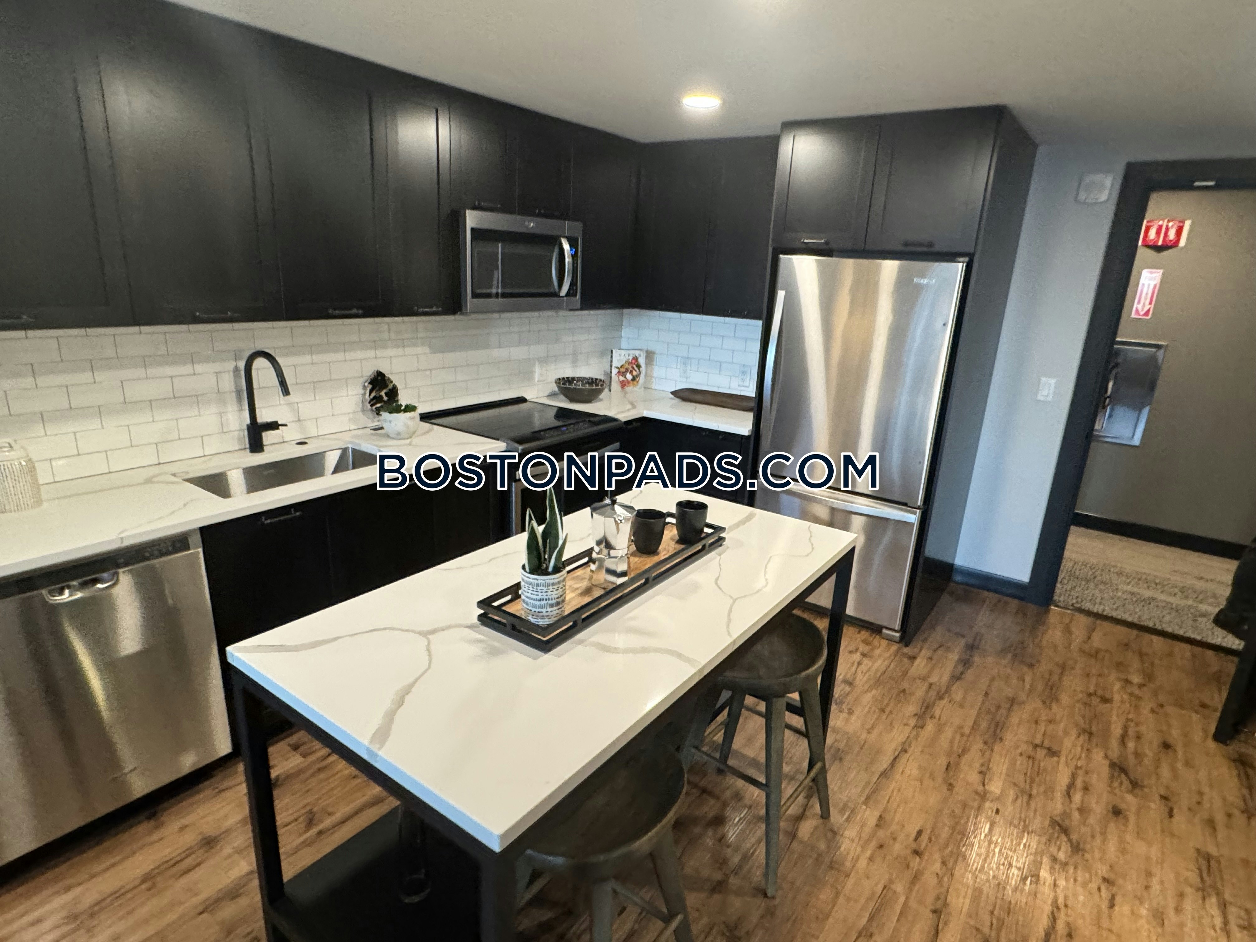 Gables Seaport Photo 89