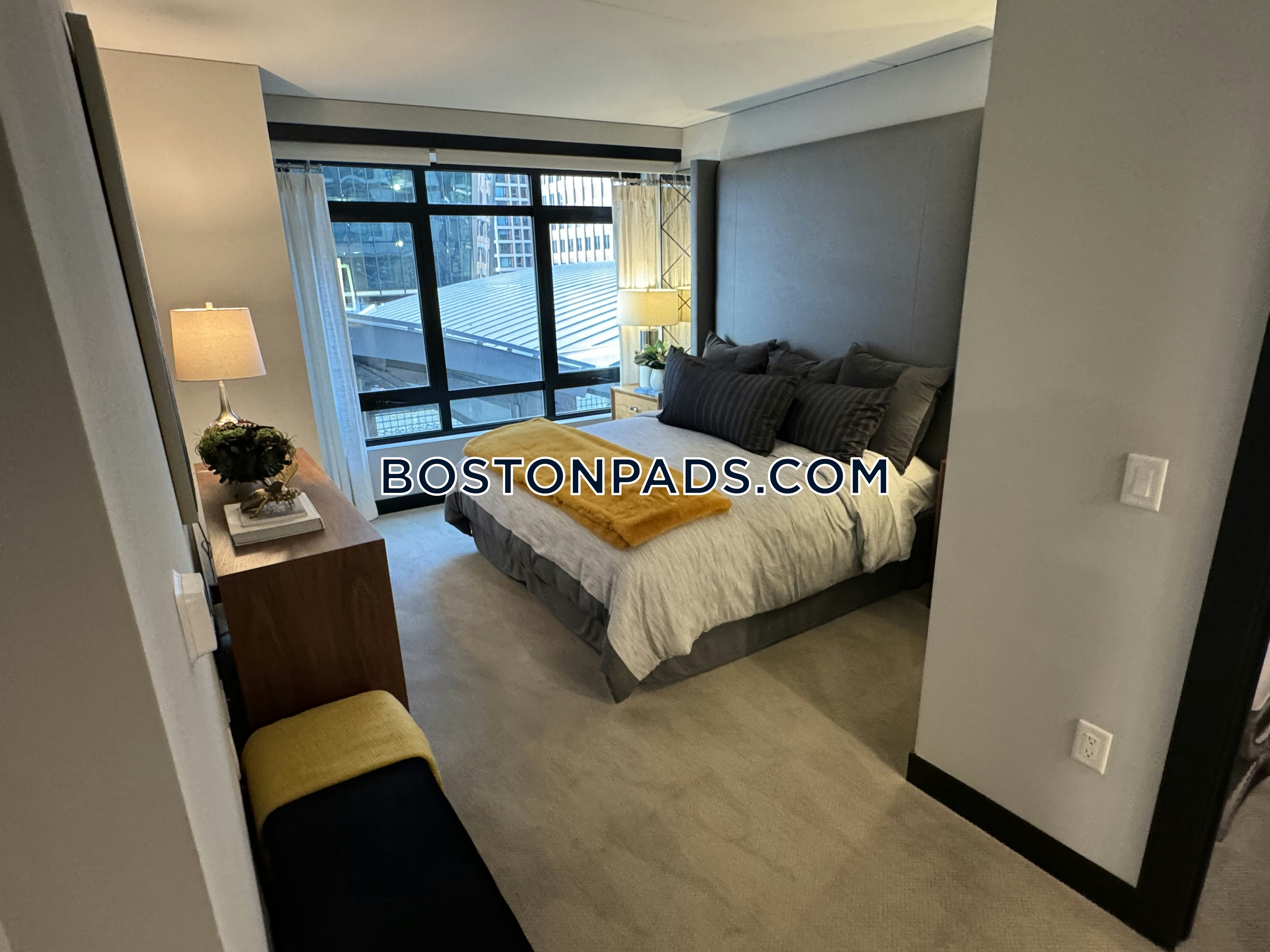 Watermark Seaport Photo 23