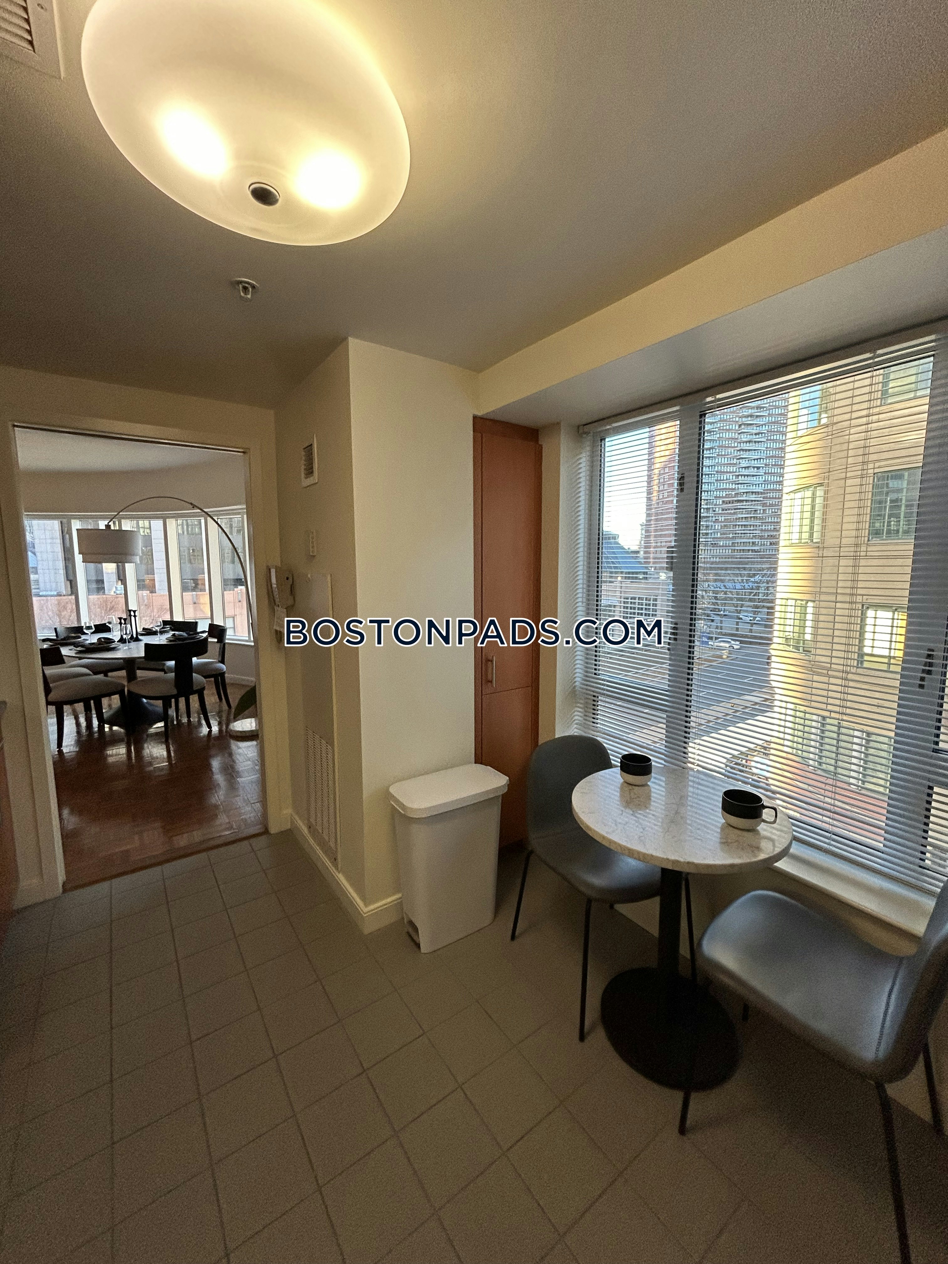 Colonnade Residences Photo 3