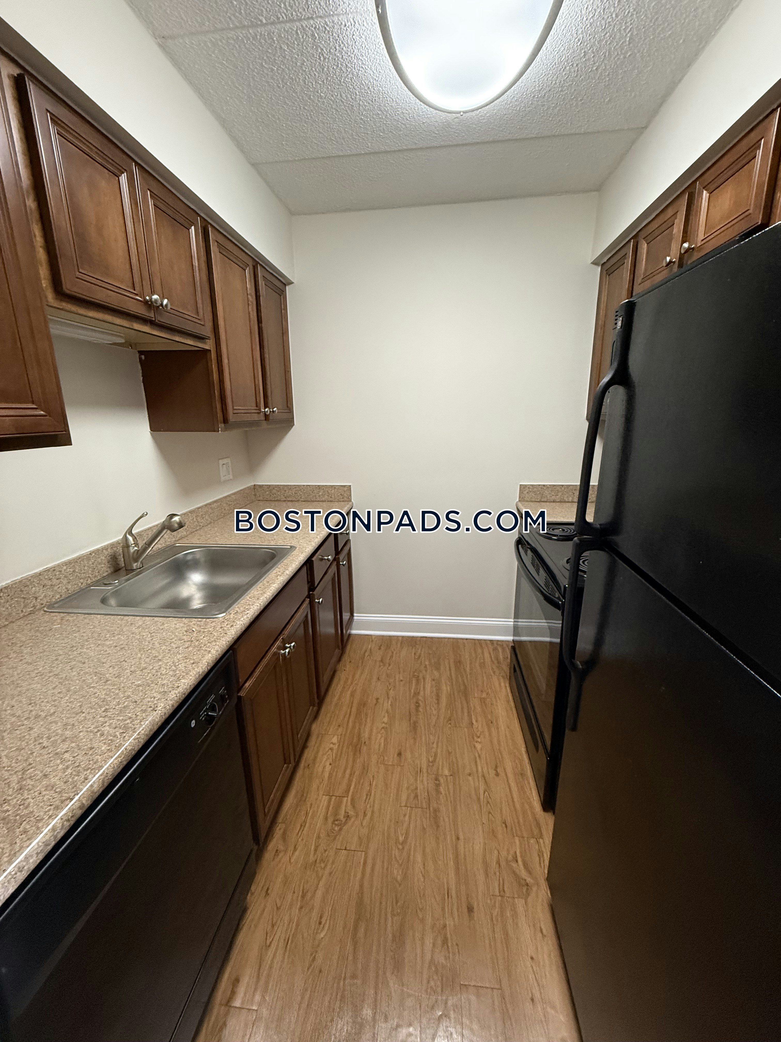 Altitude Apartments Photo 17