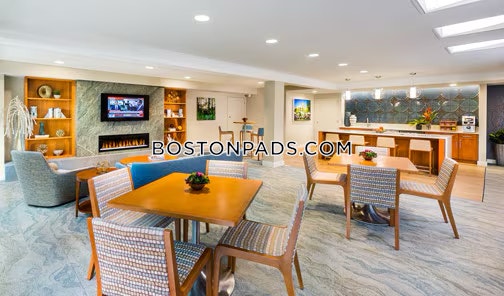 1443 Beacon Photo 104