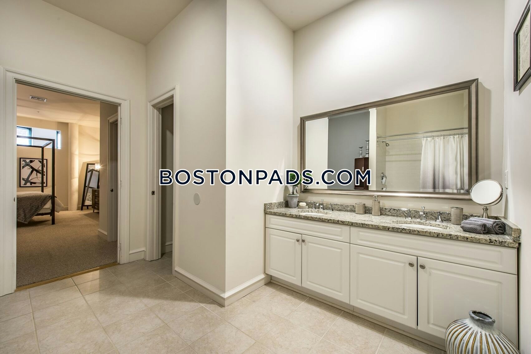 Jackson Street Lofts Photo 16