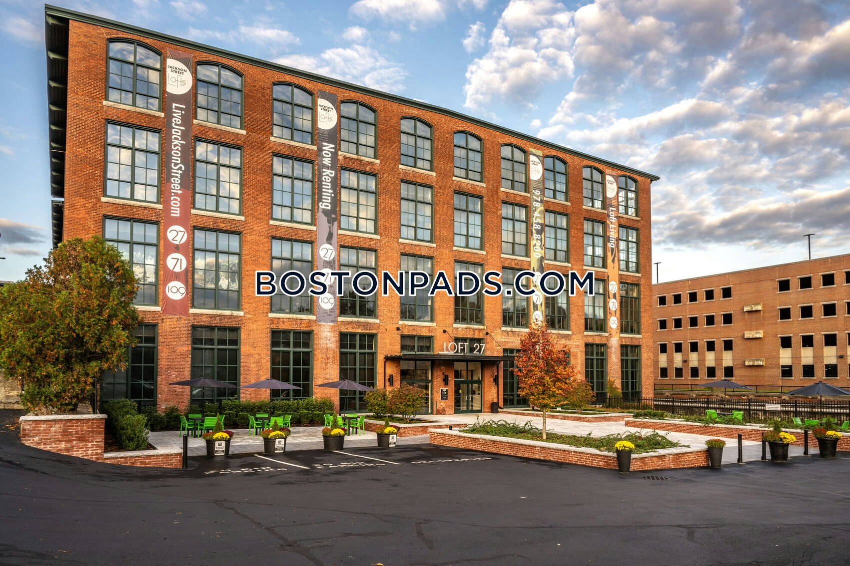 Jackson Street Lofts Photo 6