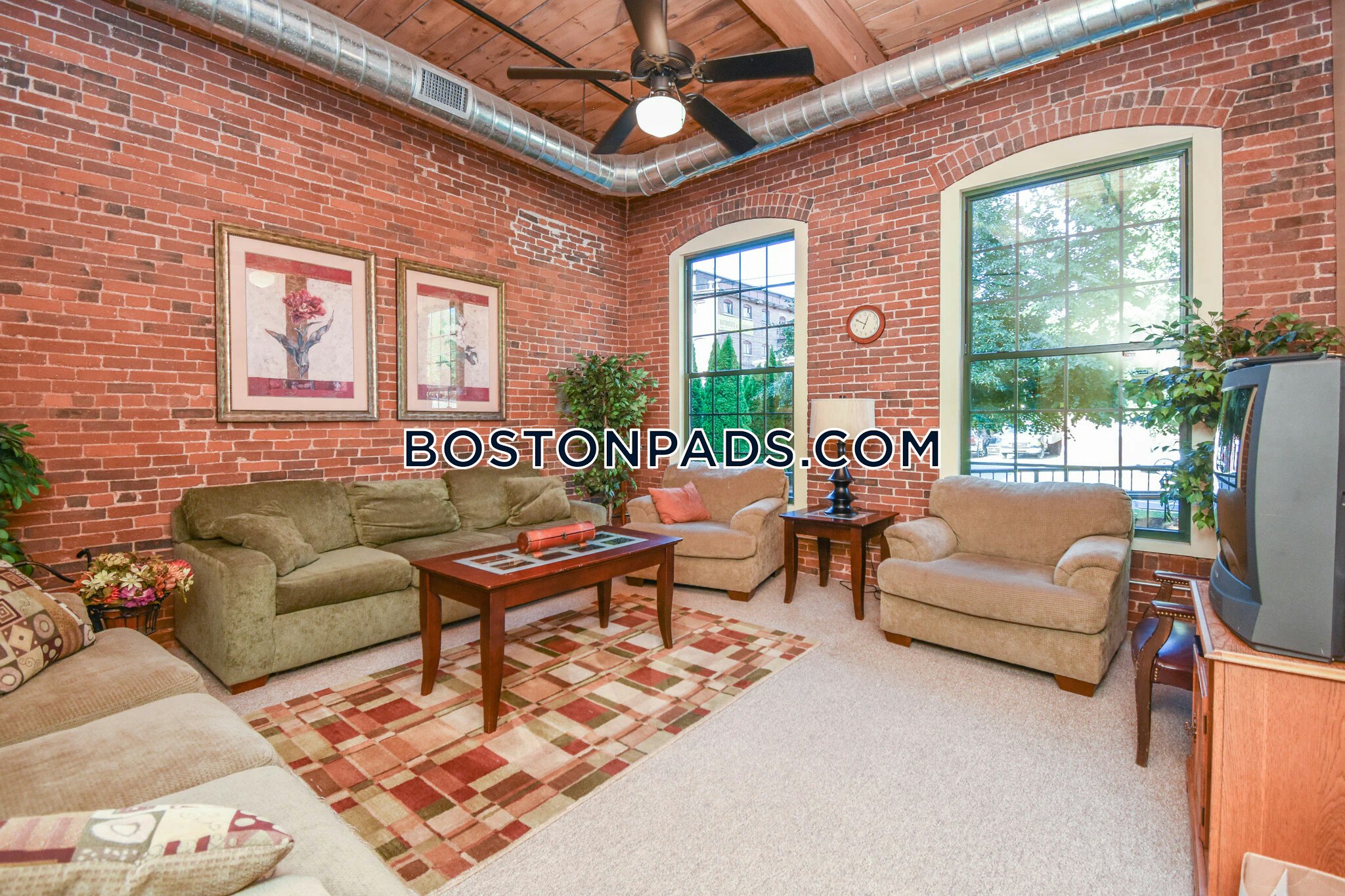 Beaver Brook Village Photo 34