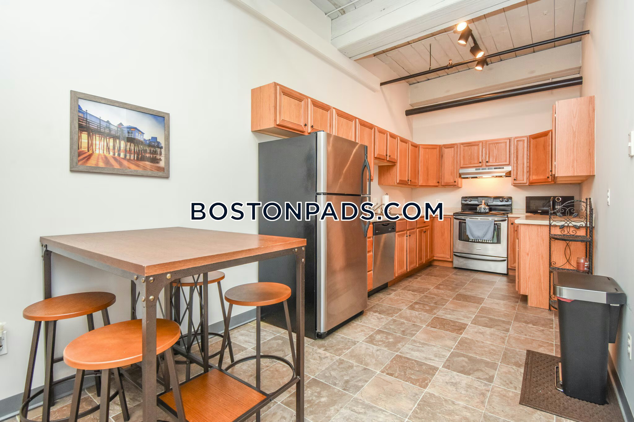 Beaver Brook Village Photo 20