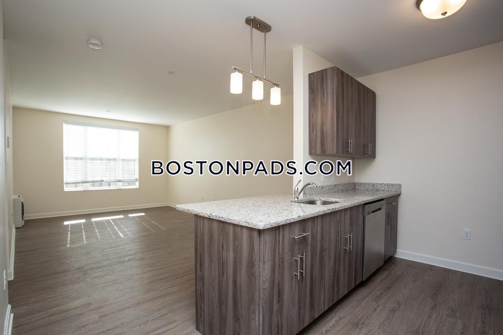 Corey10 Apartments Photo 1