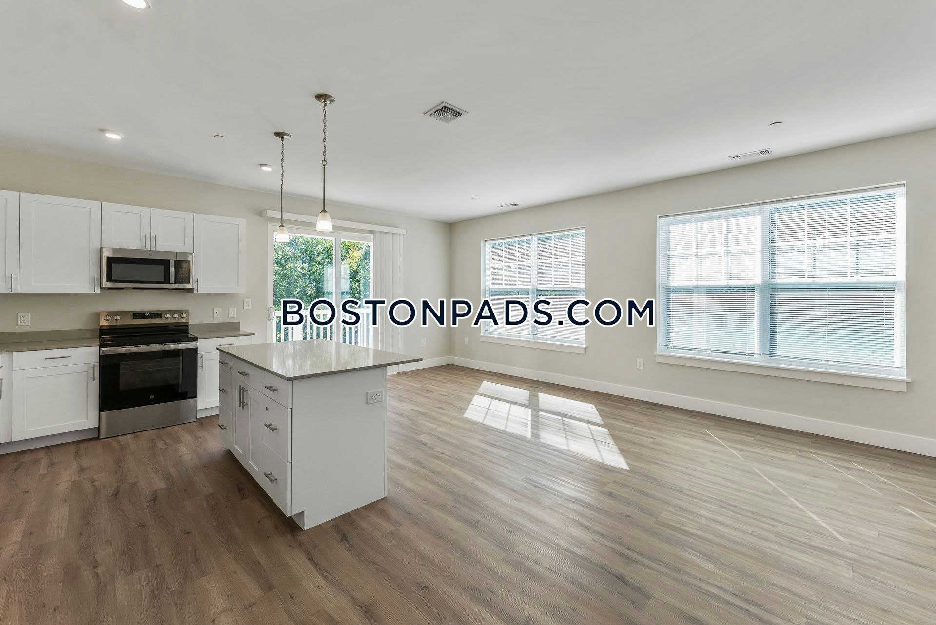 Woodview at Randolph Photo 9