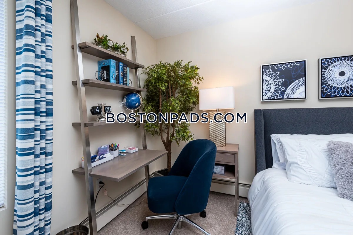 Faxon Commons Photo 18