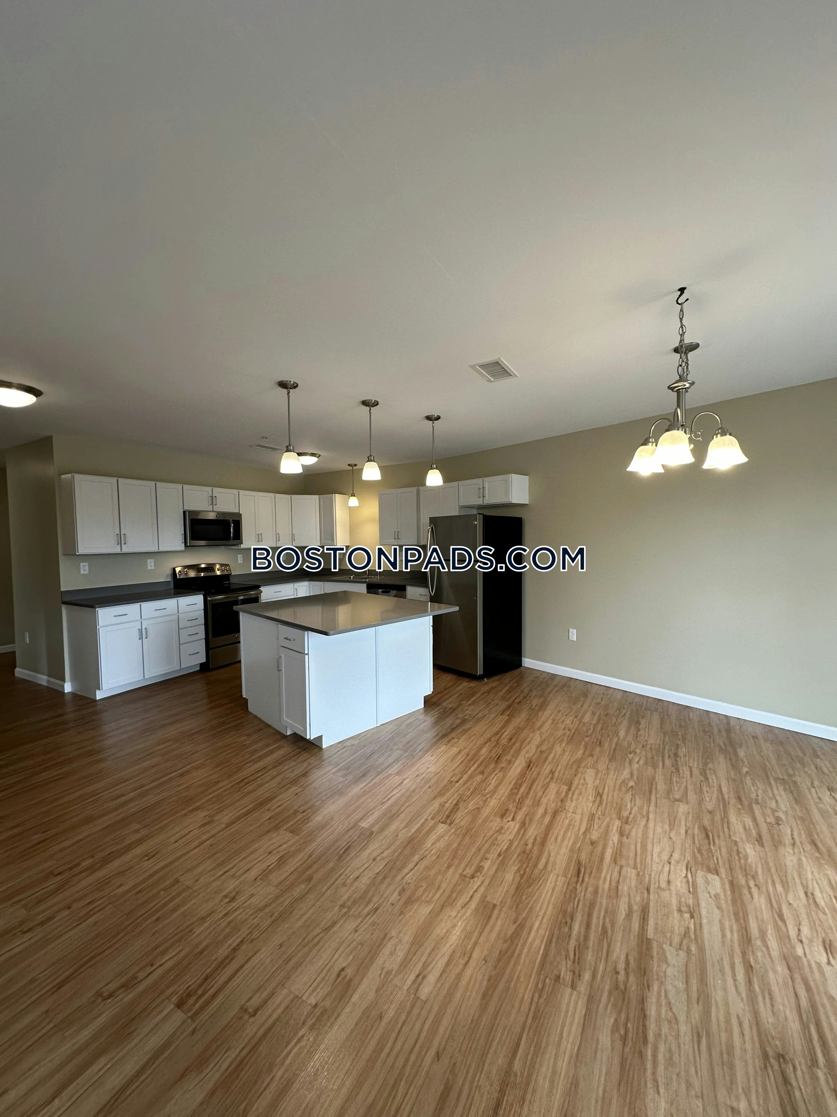 Enterprise Apartment Homes Photo 12
