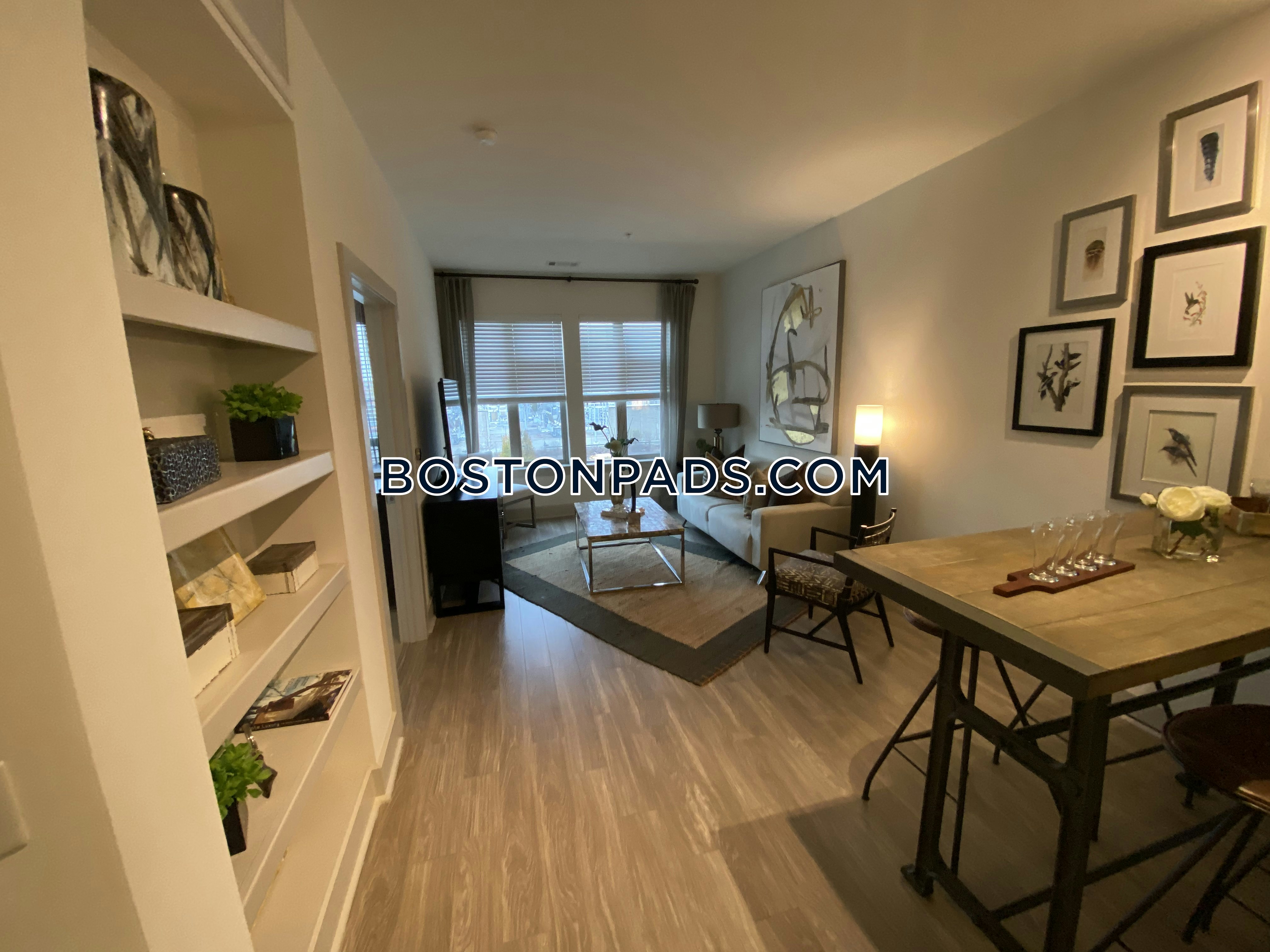 Luxe at Alewife Photo 12