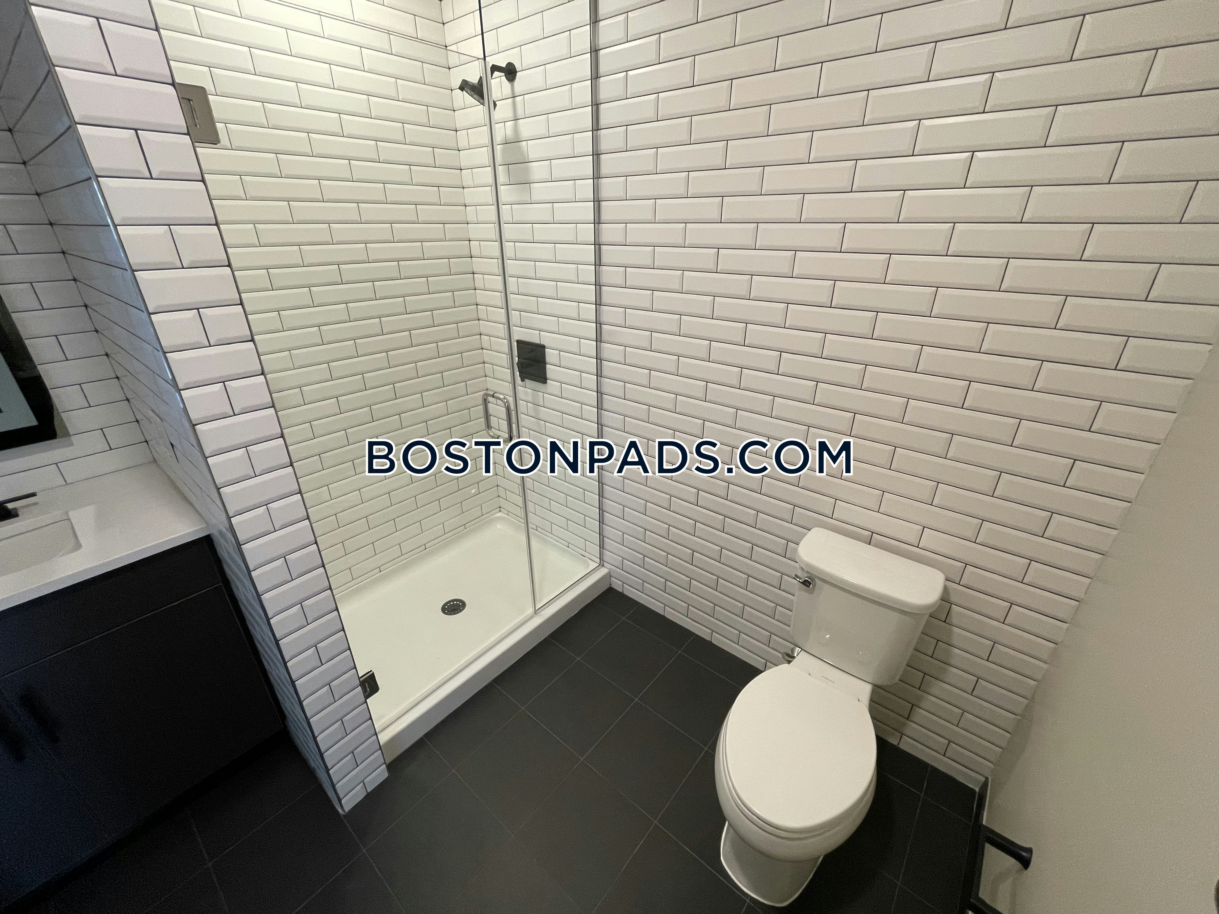 Flats on First Photo 8